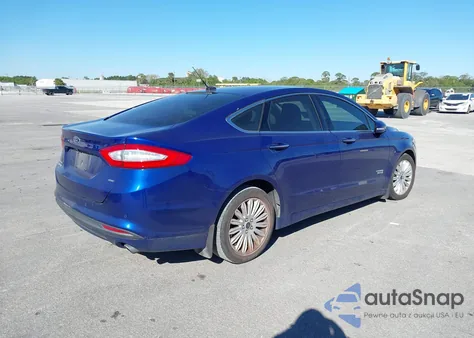 2016 Ford Fusion Energi Se Luxury из США, поврежденный, VIN 3FA6P0PU0GR381153